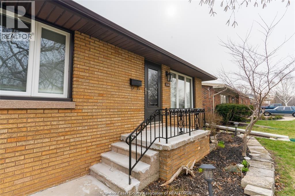 1120 Parkview Avenue Unit# Upper, Windsor, Ontario  N8S 2X9 - Photo 3 - 26018814