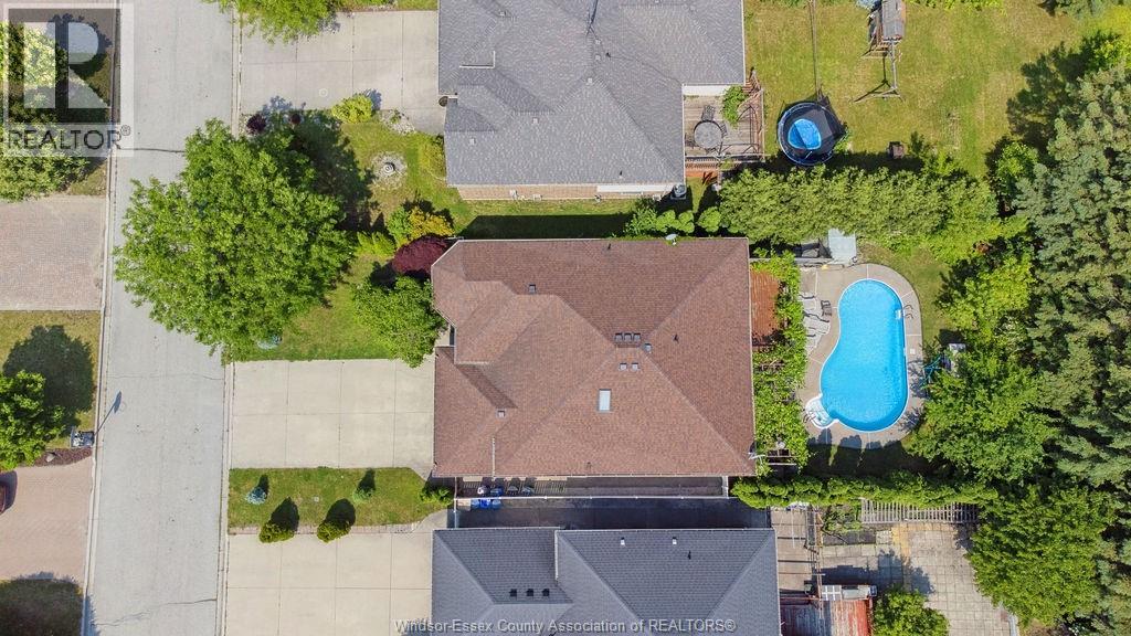 1544 Imperial Crescent, Windsor, Ontario  N9G 2T8 - Photo 29 - 26018874