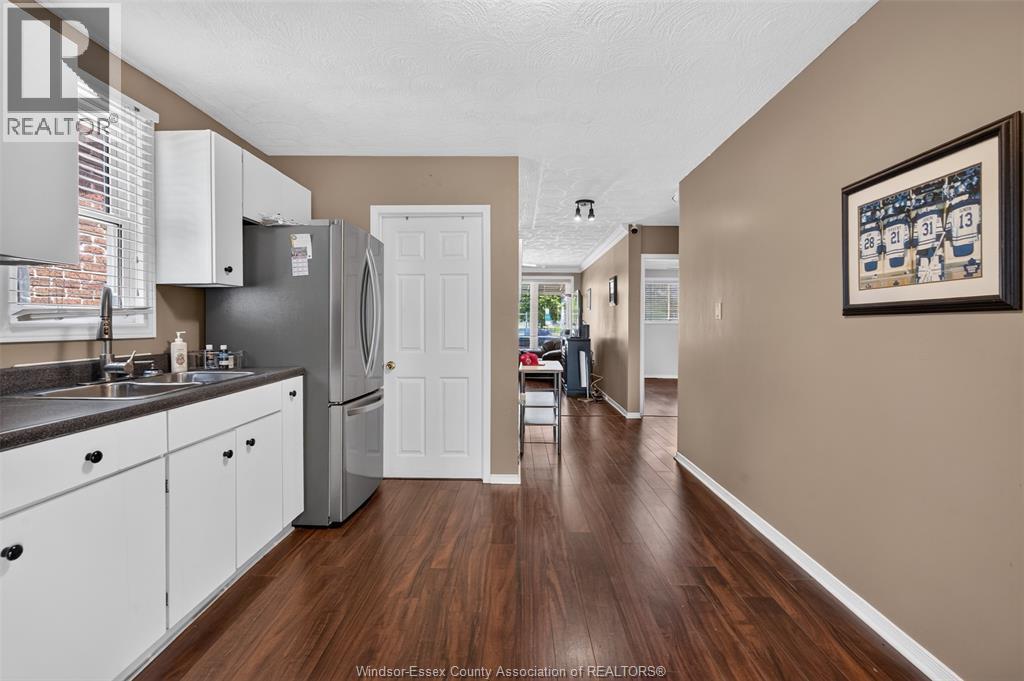 1075 Curry, Windsor, Ontario  N9B 2C6 - Photo 13 - 26018873