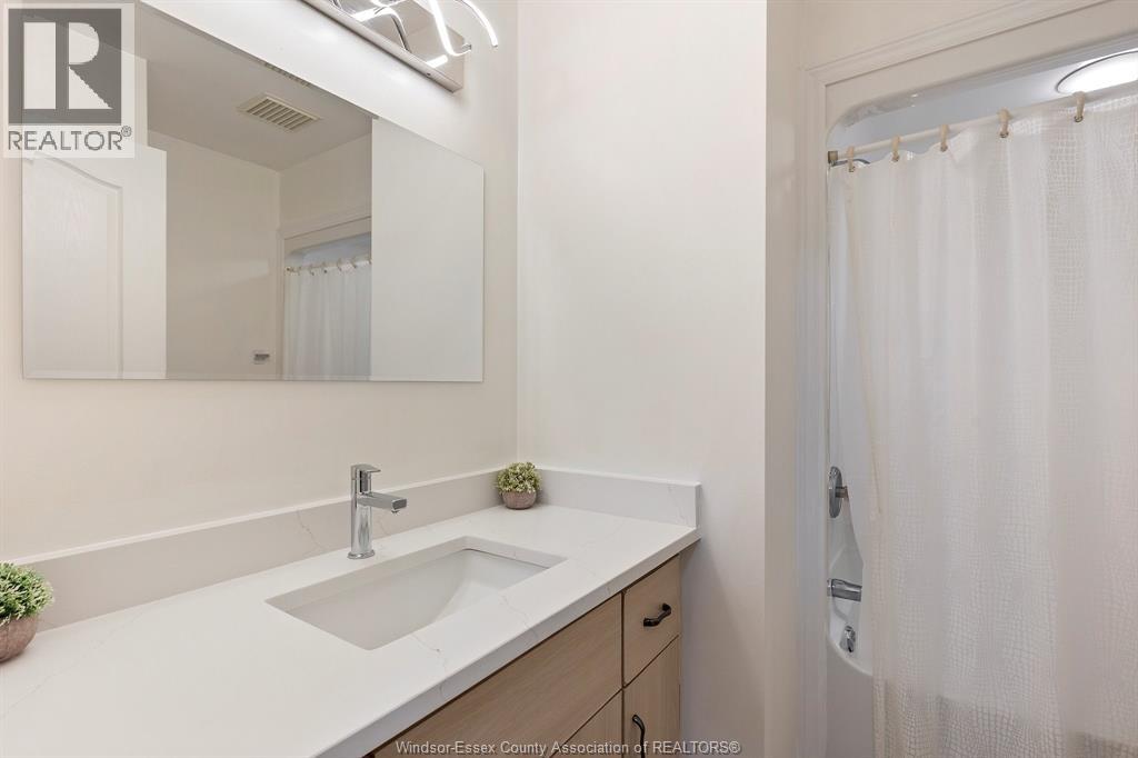 4248 Old West Avenue, Windsor, Ontario  N9G 2X1 - Photo 17 - 26018899