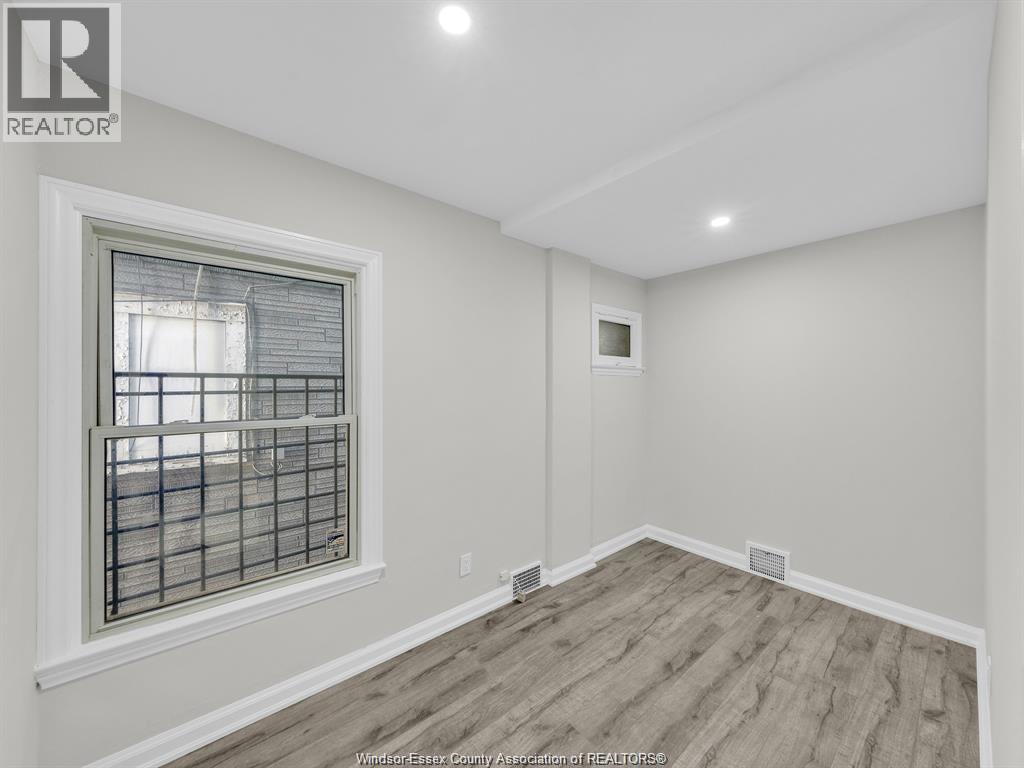 1052 Drouillard Road, Windsor, Ontario  N8Y 2P8 - Photo 17 - 26018897