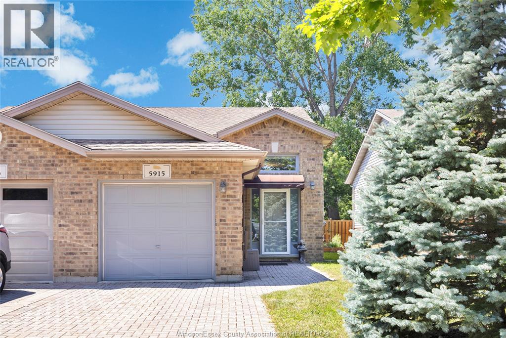 5915 North Woodmont, Lasalle, Ontario  N9J 3P3 - Photo 1 - 26018889