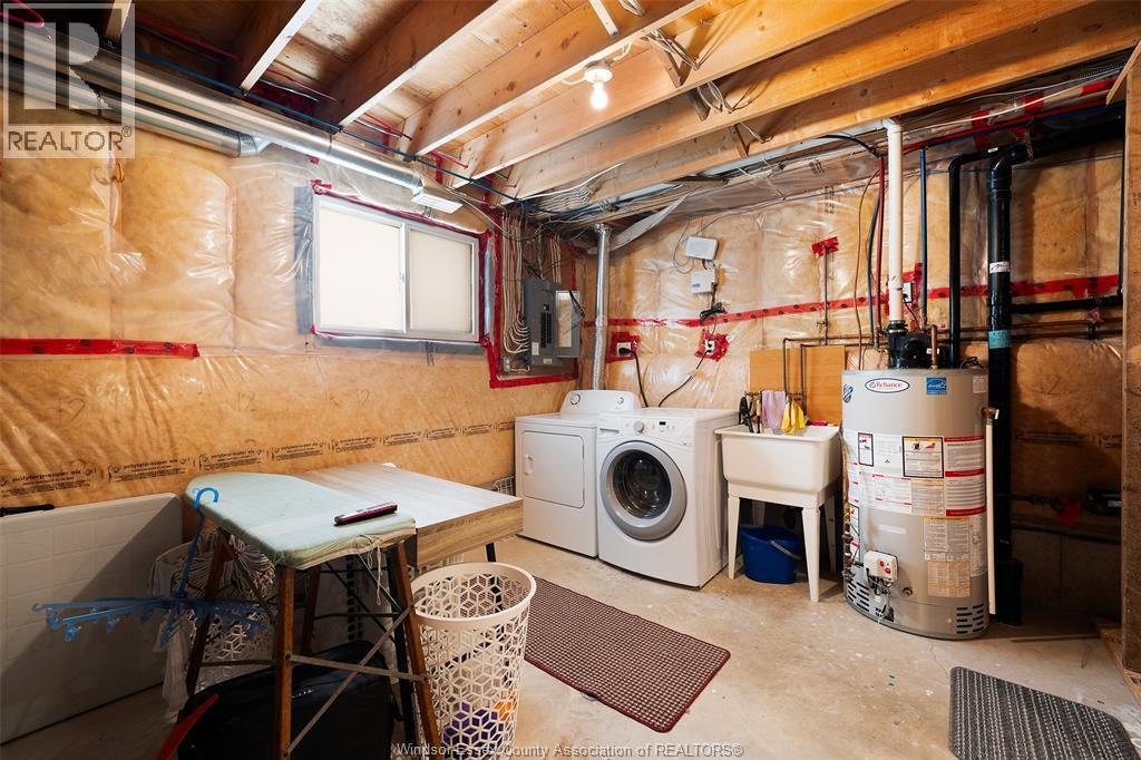 4332 Monterey Court, Windsor, Ontario  N9G 2Z3 - Photo 29 - 26018901