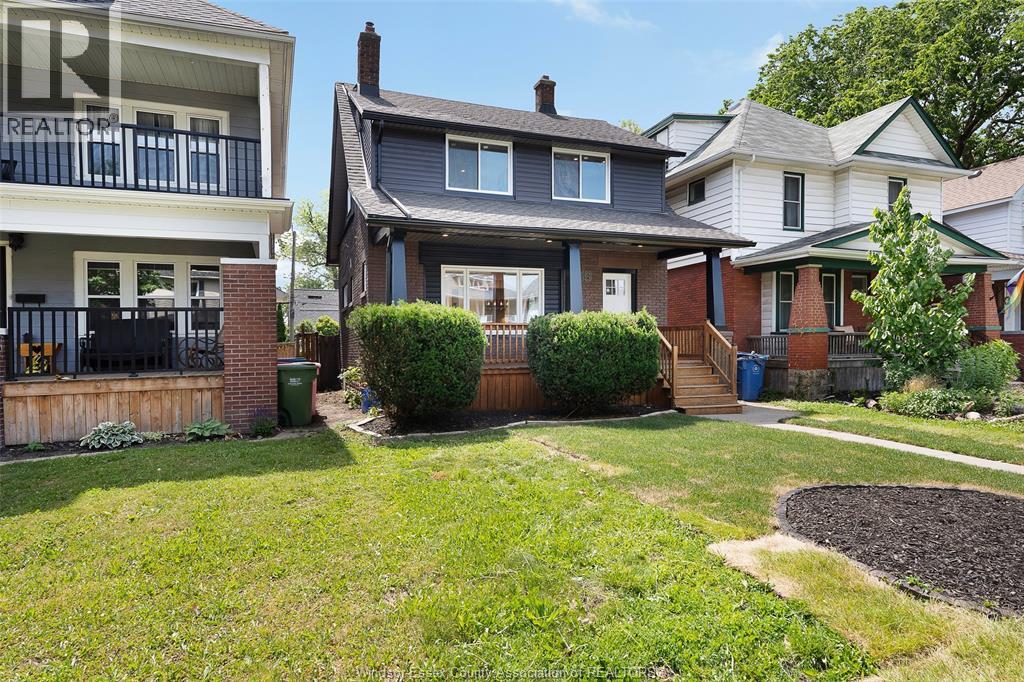 859 Moy Avenue, Windsor, Ontario  N9A 2N7 - Photo 2 - 26018862