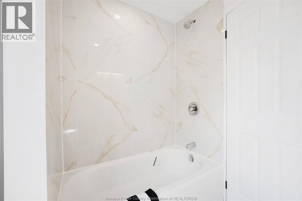 859 Moy Avenue, Windsor, Ontario  N9A 2N7 - Photo 24 - 26018862