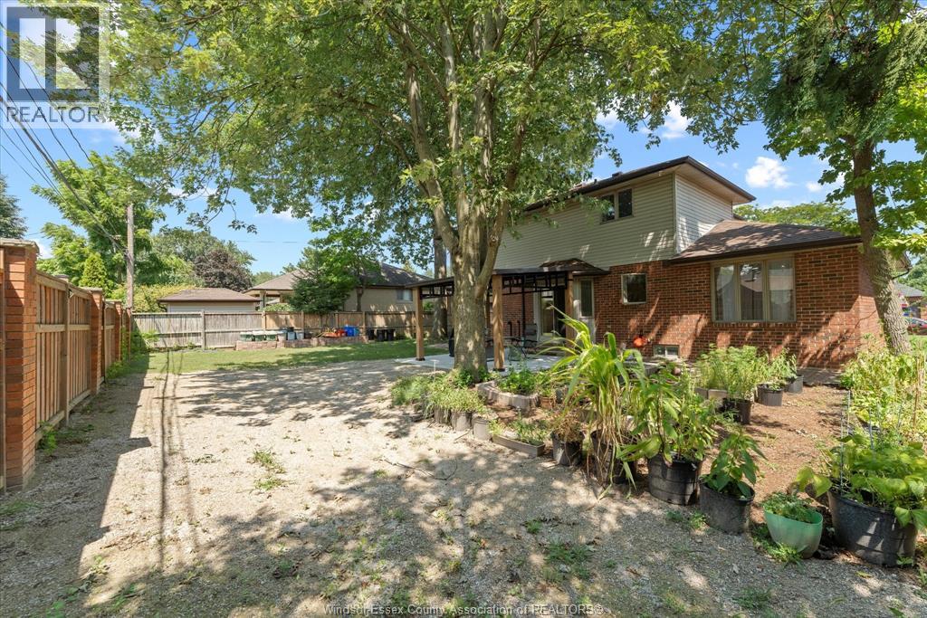5753 Bishop Street, Lasalle, Ontario  N9H 1N8 - Photo 40 - 26018906