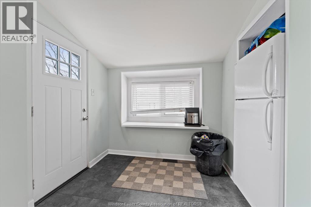 475 Mckay Avenue, Windsor, Ontario  N9B 1Z7 - Photo 11 - 26018922