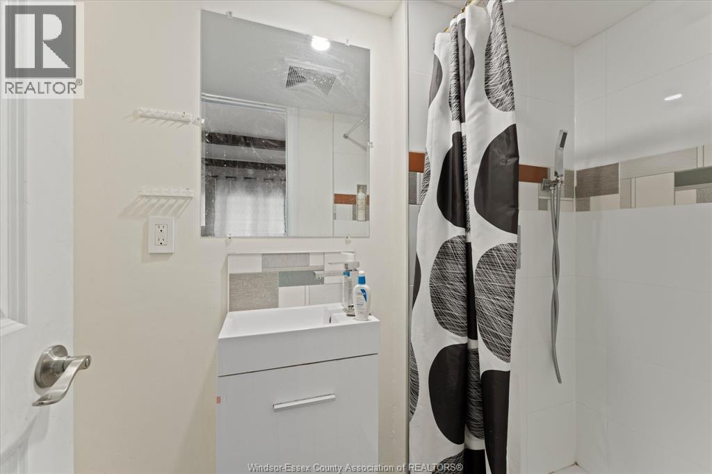 475 Mckay Avenue, Windsor, Ontario  N9B 1Z7 - Photo 13 - 26018922