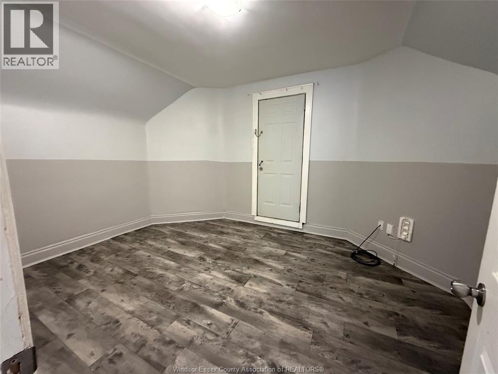 669 Marentette Unit# Upper, Windsor, Ontario  N9A 1Z3 - Photo 7 - 26018904
