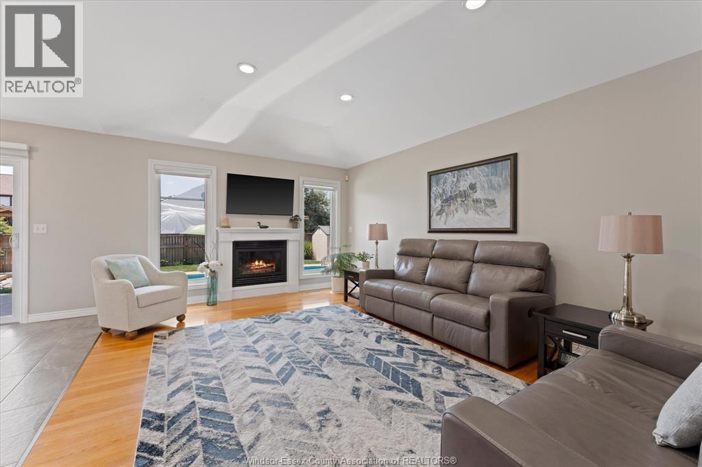 127 Wintermute Avenue, Lakeshore, Ontario  N8L 0Y6 - Photo 6 - 26018939