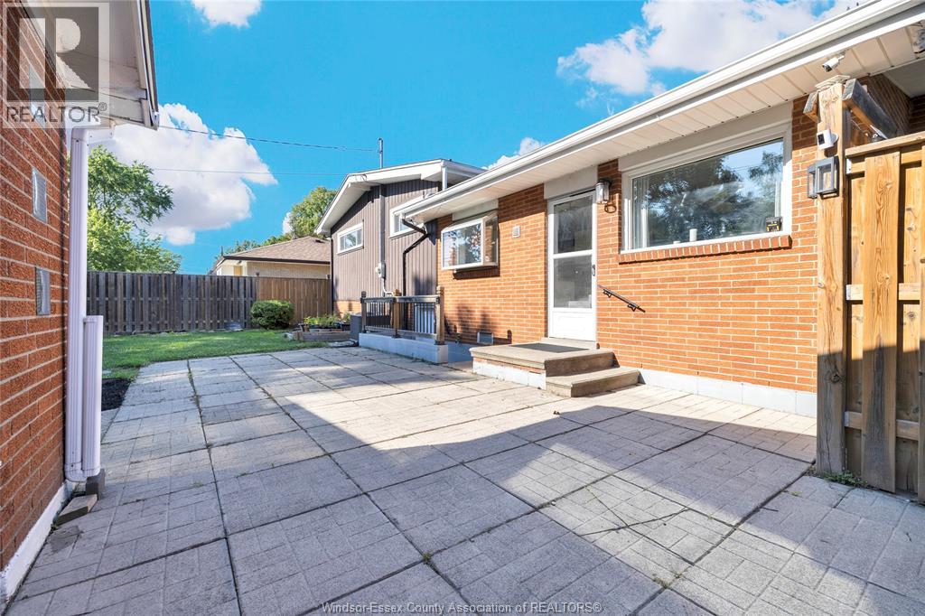 4025 Mount Royal, Windsor, Ontario  N9G 2C1 - Photo 26 - 26018929