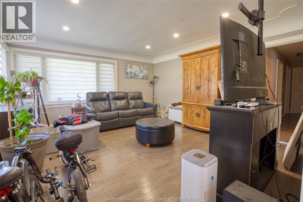 487 St Clair Street, Chatham, Ontario  N7L 3K6 - Photo 9 - 26018948