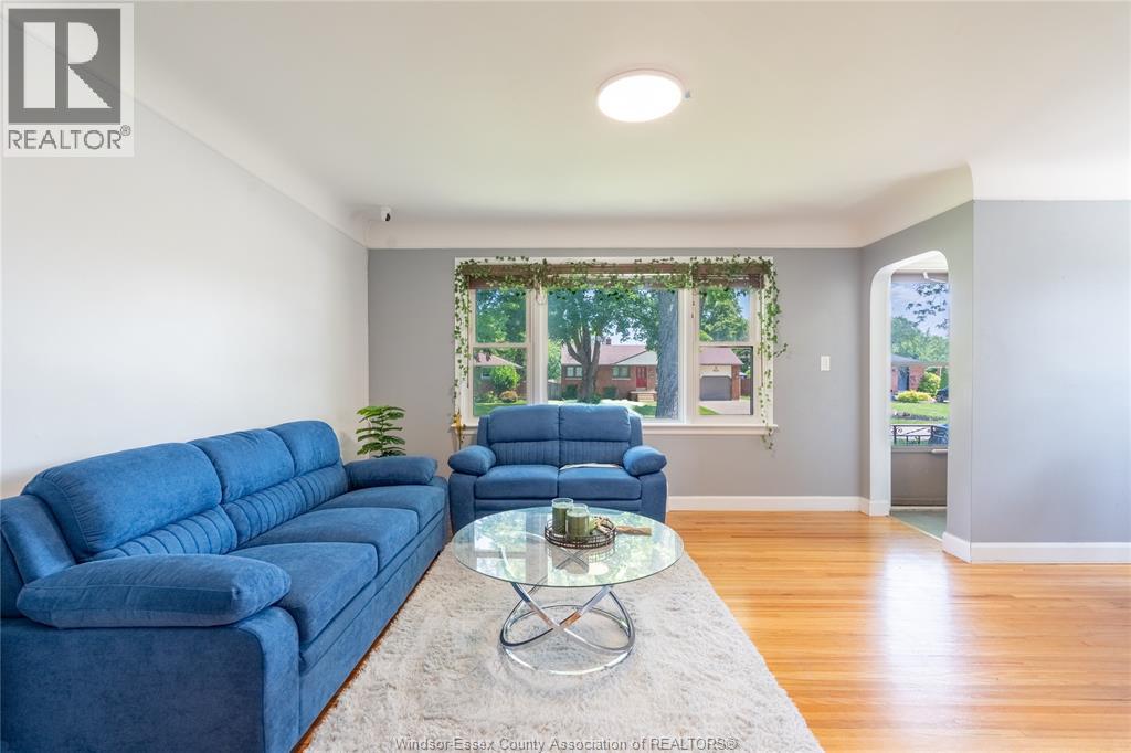3621 Mckay Avenue, Windsor, Ontario  N9E 2S3 - Photo 7 - 26018791