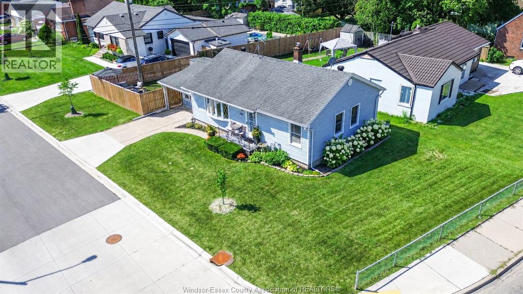 805 Matthew Brady, Windsor, Ontario  N8S 3J7 - Photo 3 - 26018319