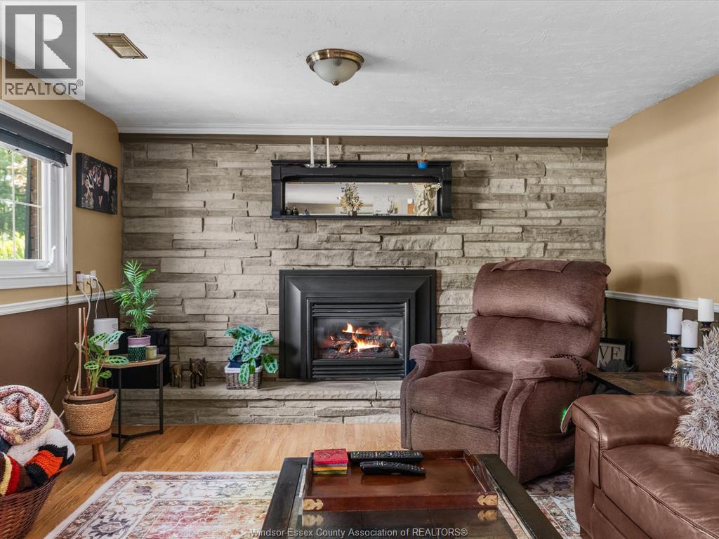 119 Hill Street, Cottam, Ontario  N0R 1B0 - Photo 20 - 26018958