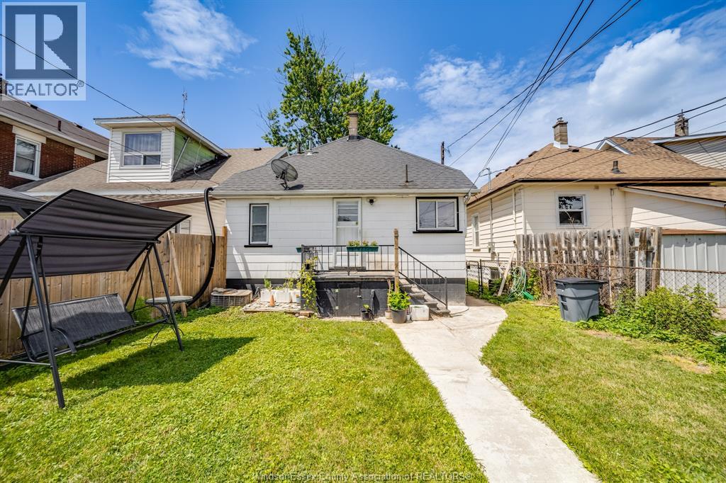 1170 Pierre Avenue, Windsor, Ontario  N9A 2L4 - Photo 30 - 26018827