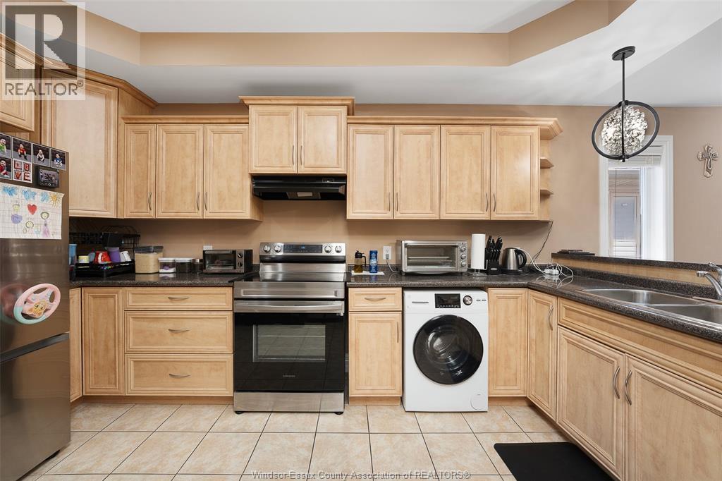 4553 Osaka Circle, Windsor, Ontario  N9G 3G4 - Photo 17 - 26018963