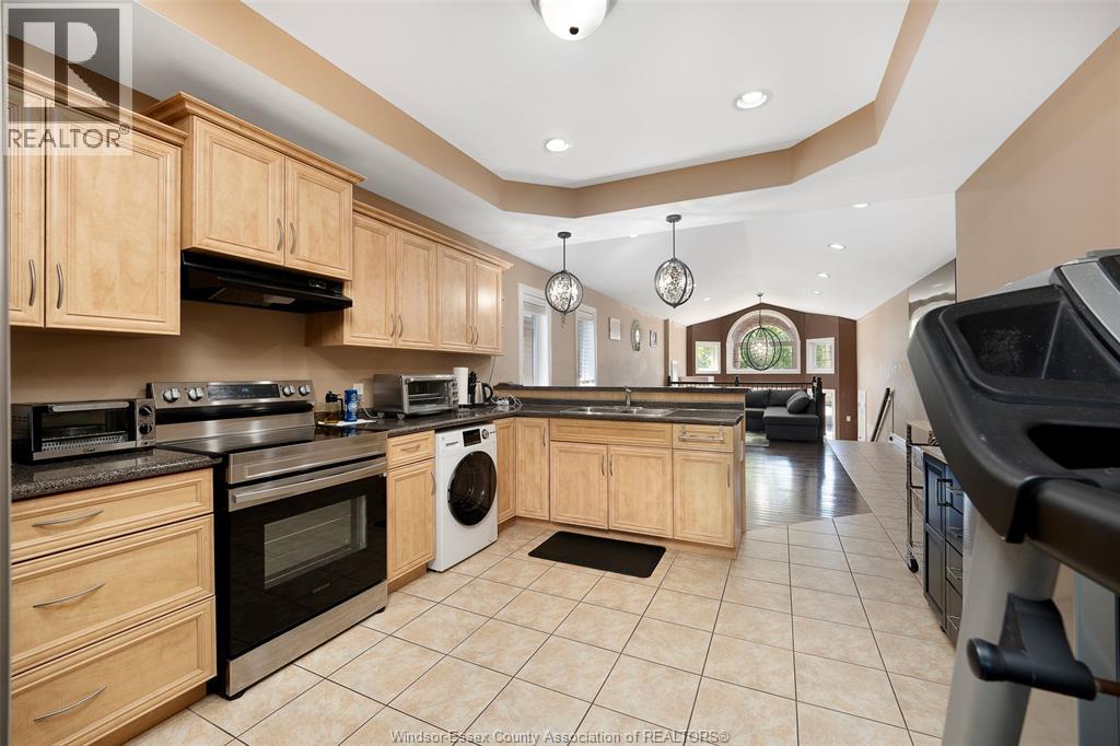4553 Osaka Circle, Windsor, Ontario  N9G 3G4 - Photo 19 - 26018963