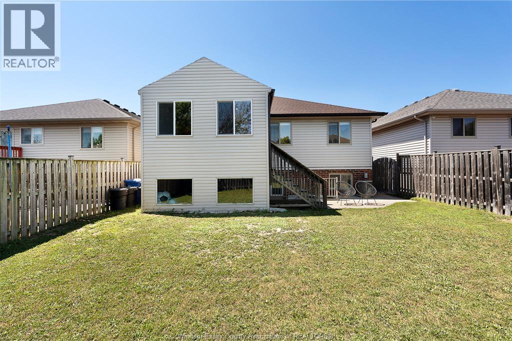 4553 Osaka Circle, Windsor, Ontario  N9G 3G4 - Photo 9 - 26018963