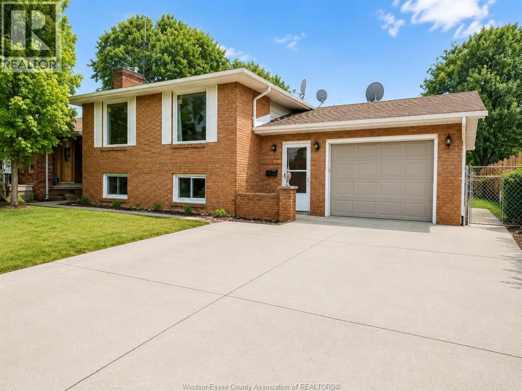 2997 Regis Avenue Unit# Lower, Windsor, Ontario  N0R 1V7 - Photo 1 - 26018877