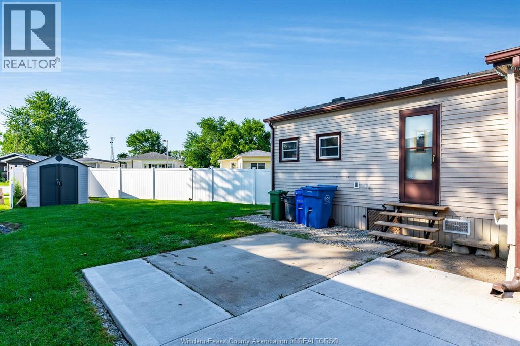 29 Parkside Drive, Mcgregor, Ontario  N0R 1J0 - Photo 11 - 26018824