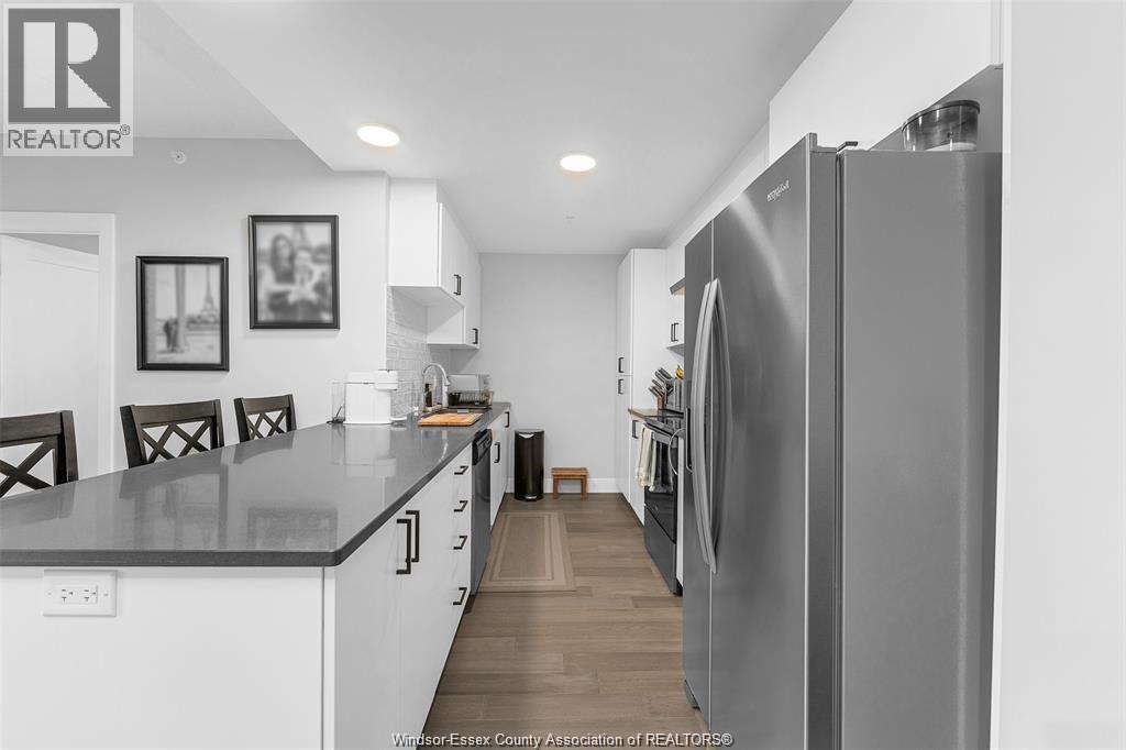 2550 Sandwich West Parkway Unit# 211, Lasalle, Ontario  N9H 0N4 - Photo 11 - 26019001