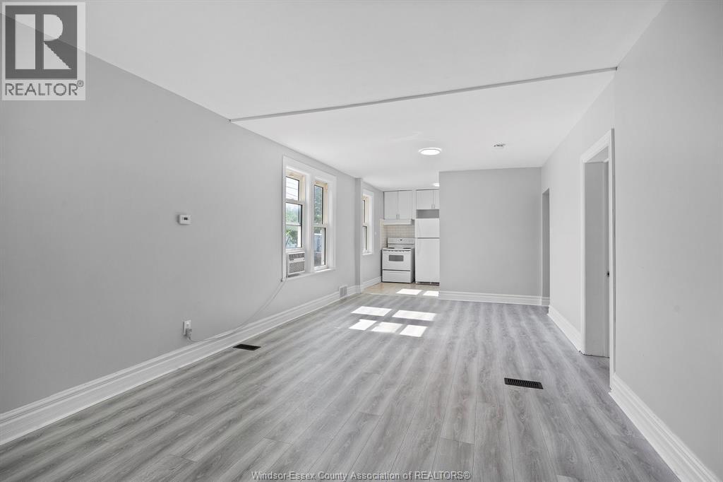 1056-1060 Niagara, Windsor, Ontario  N9A 3V2 - Photo 5 - 26019011