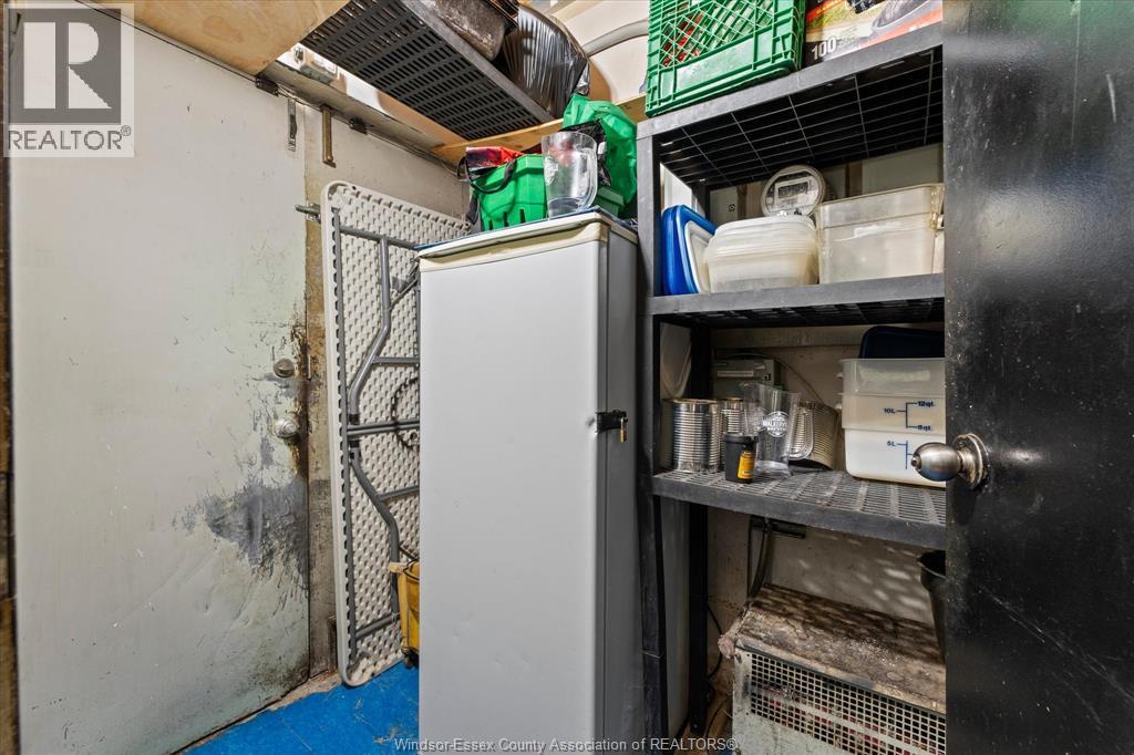 122 Chatham Street West, Windsor, Ontario  N8X 1V3 - Photo 33 - 26019003