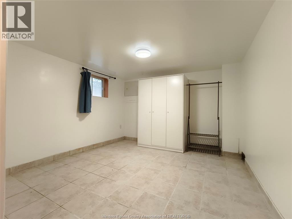 3046 Alexander Unit# Main, Windsor, Ontario  N9C 1G5 - Photo 3 - 26018866