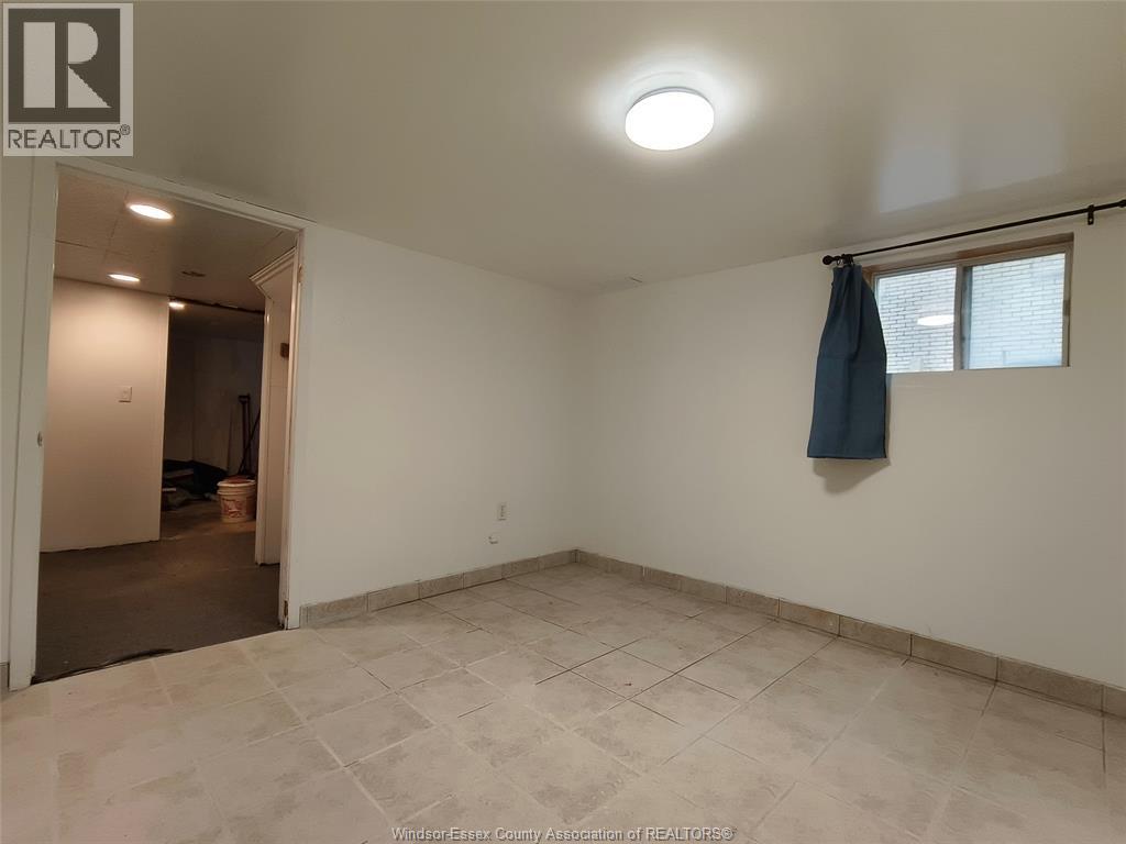 3046 Alexander Unit# Main, Windsor, Ontario  N9C 1G5 - Photo 4 - 26018866
