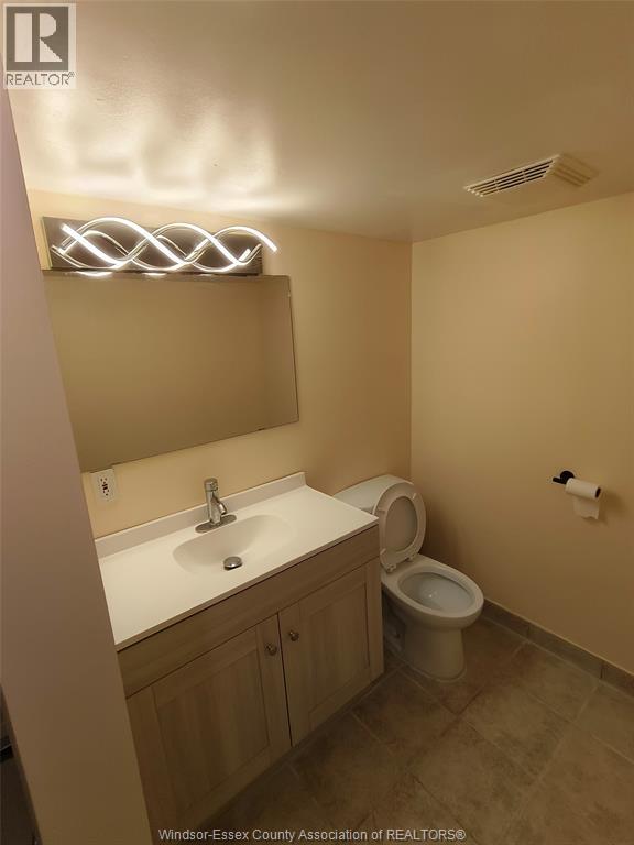 3046 Alexander Unit# Main, Windsor, Ontario  N9C 1G5 - Photo 7 - 26018866