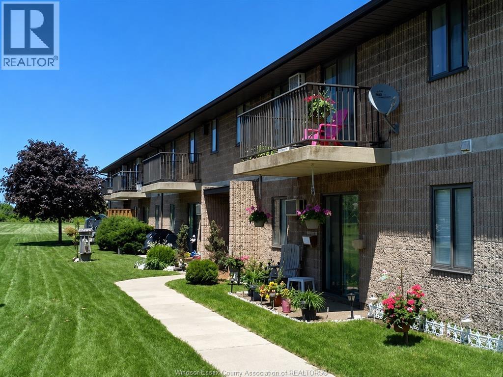 11822 Tecumseh Road East Unit# 105, Tecumseh, Ontario  N8N 1L7 - Photo 1 - 26019005