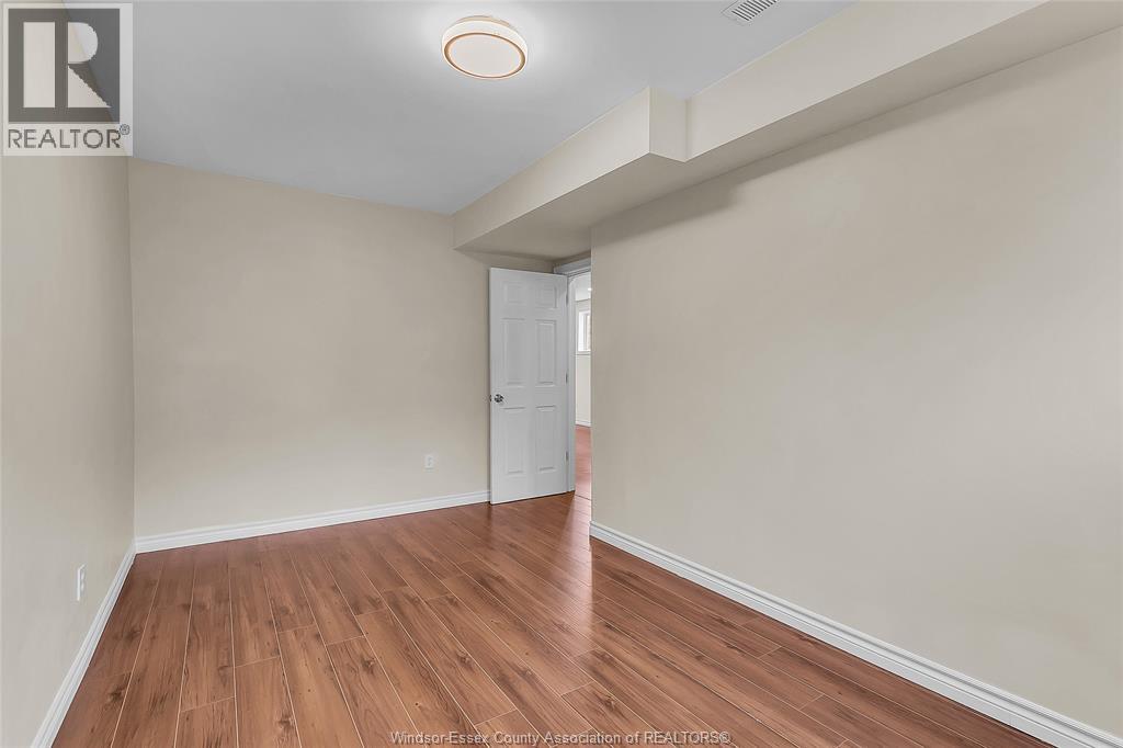 1344 Giselle, Windsor, Ontario  N8W 5P5 - Photo 31 - 26018911
