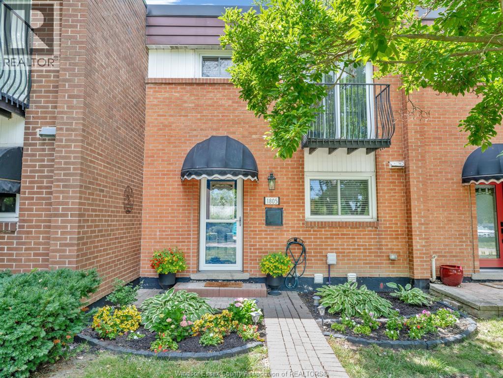 1805 East Gate Estates, Windsor, Ontario  N8T 2T1 - Photo 1 - 26018996