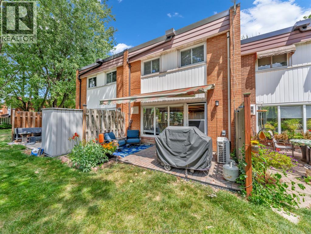 1805 East Gate Estates, Windsor, Ontario  N8T 2T1 - Photo 6 - 26018996