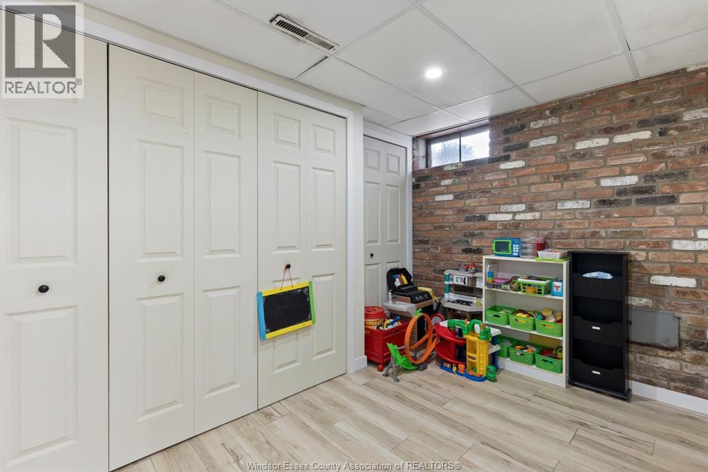 3495 Everts Avenue, Windsor, Ontario  N9E 2V9 - Photo 25 - 26019025