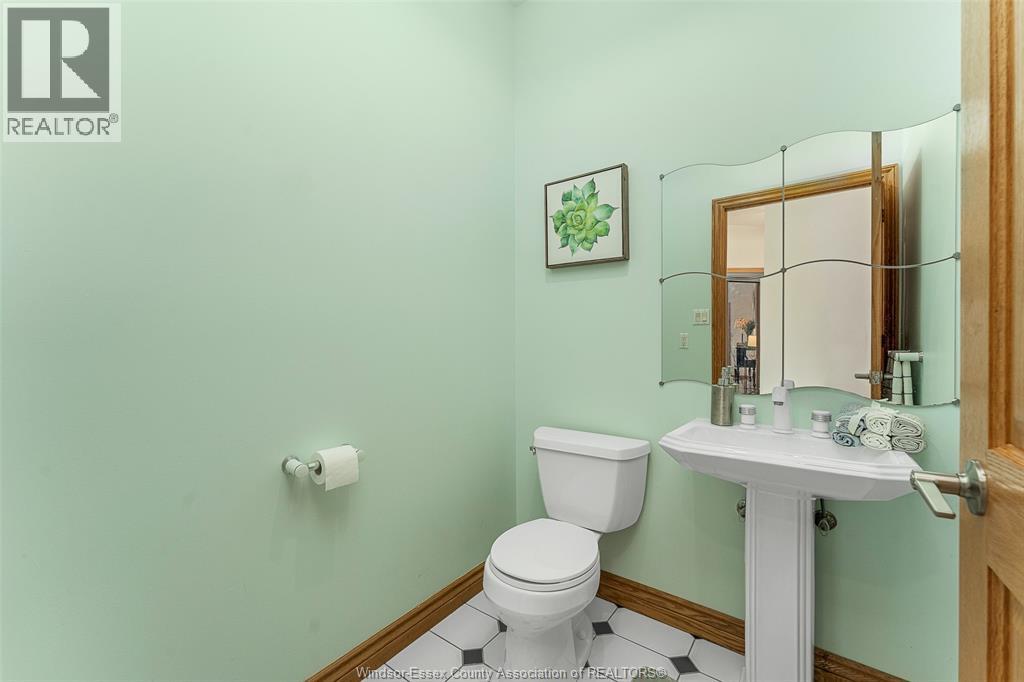 847 Lake Shore Drive, Windsor, Ontario  N9G 2R1 - Photo 35 - 26018986