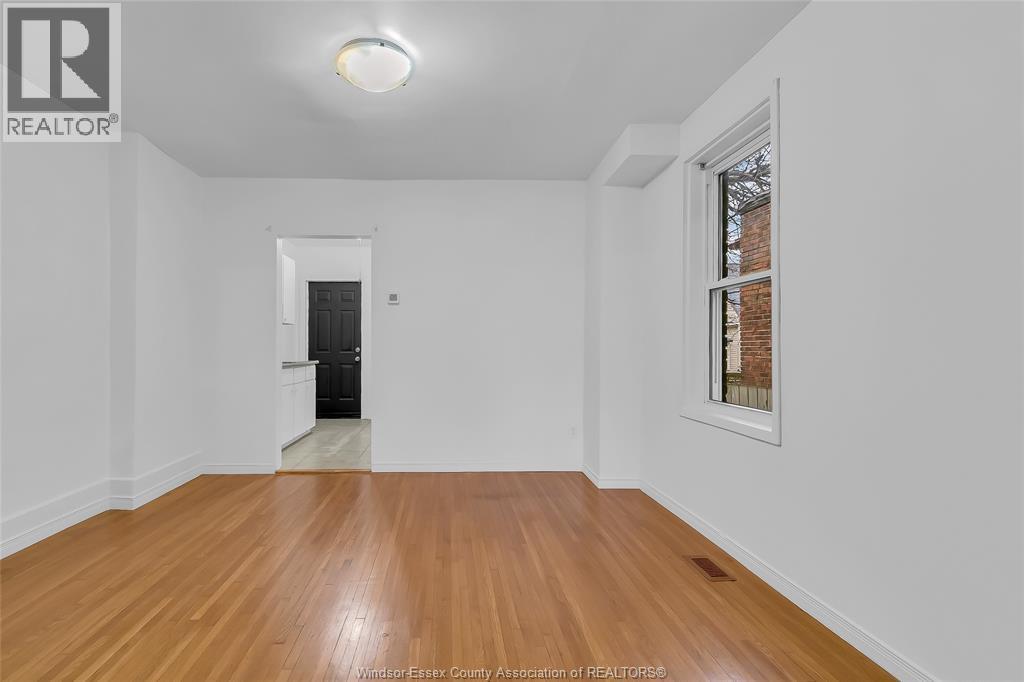 1448 Wyandotte Street West, Windsor, Ontario  N9B 1H4 - Photo 10 - 26019016