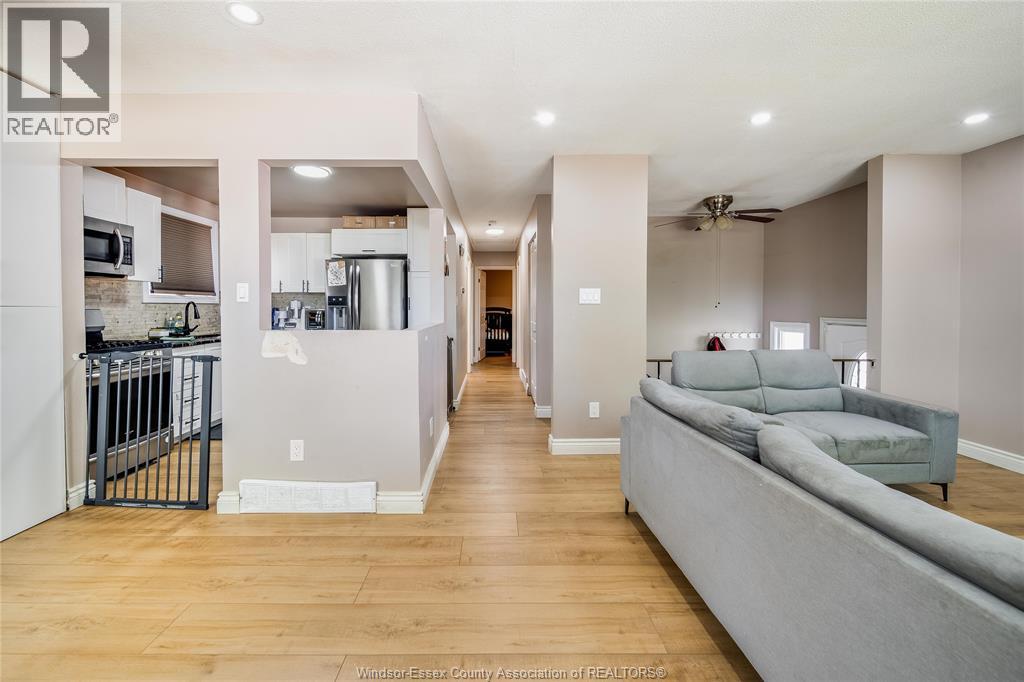 9633 Avery Unit# Upper, Windsor, Ontario  N8R 2C1 - Photo 12 - 26018599