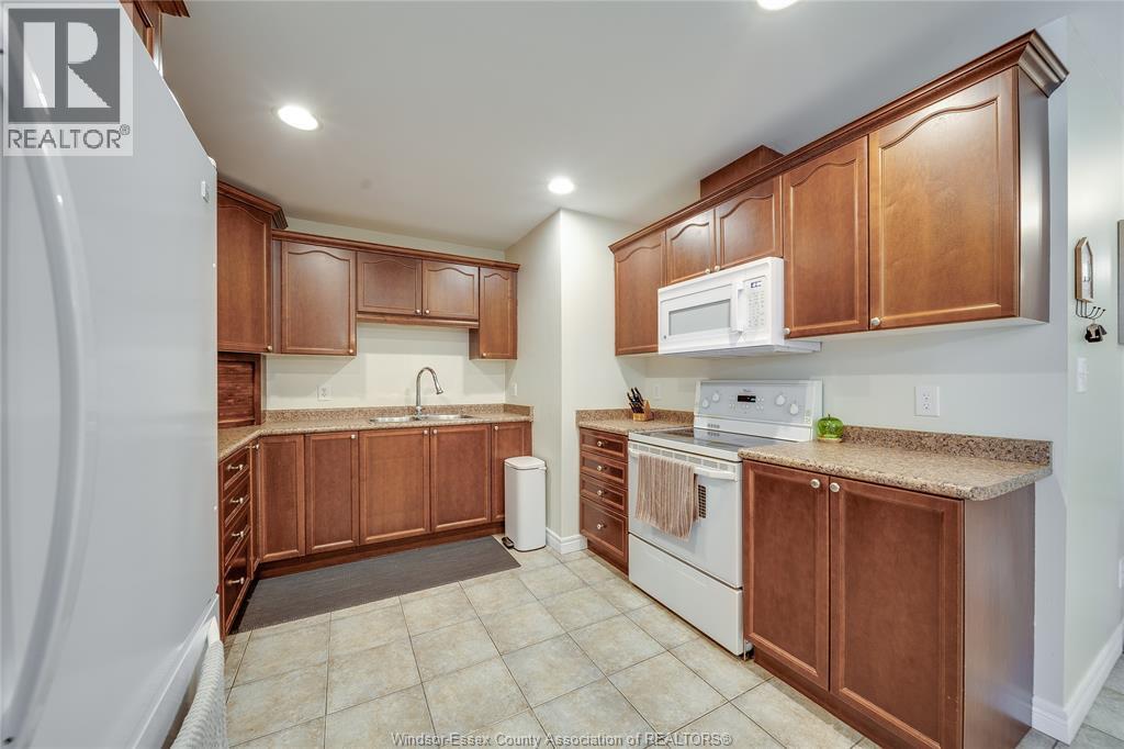 1971 Luxury Avenue, Windsor, Ontario  N8P 1W9 - Photo 16 - 26018600