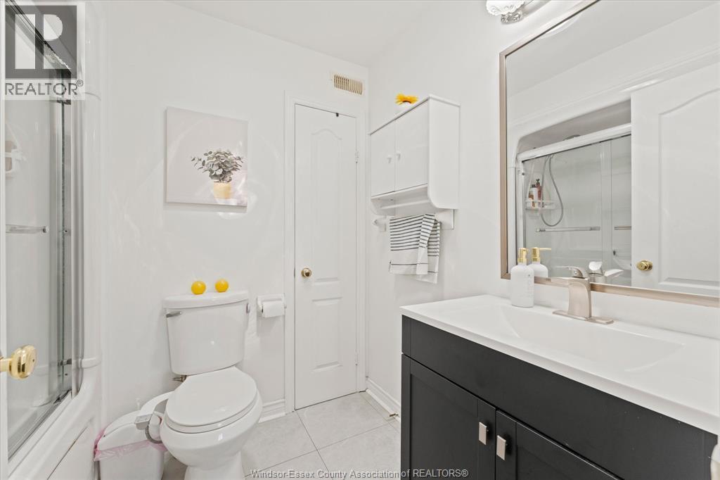 1469 Meridian Street, Windsor, Ontario  N9G 3E5 - Photo 19 - 26019049