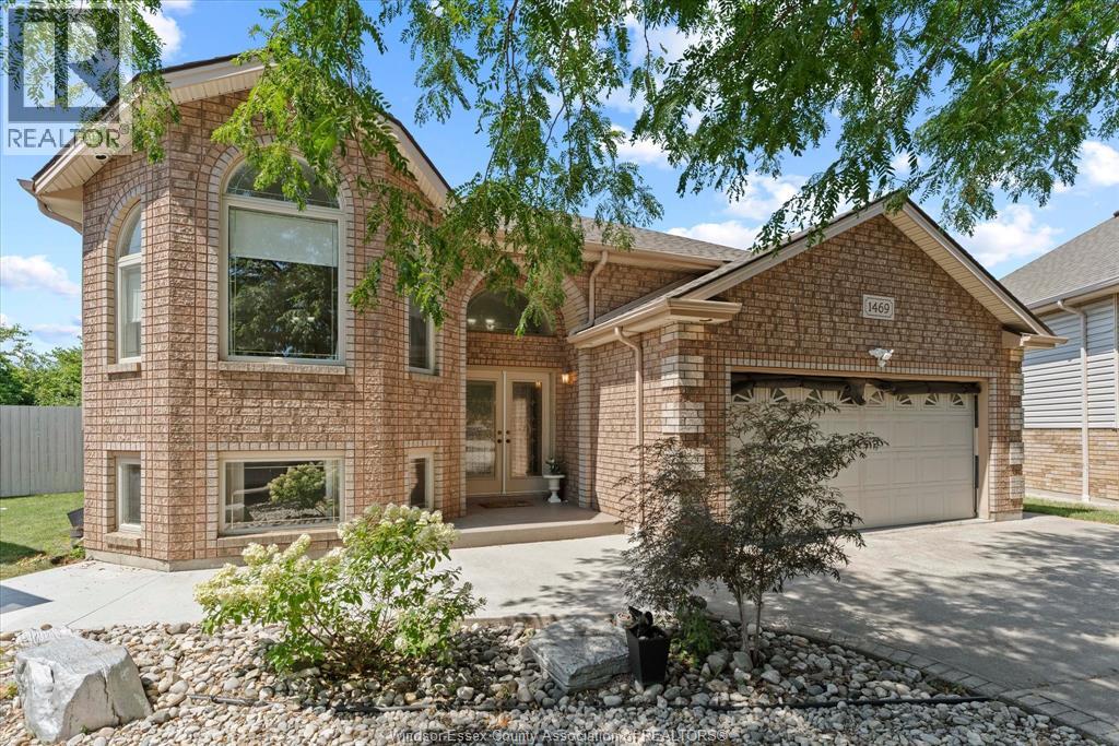 1469 Meridian Street, Windsor, Ontario  N9G 3E5 - Photo 2 - 26019049