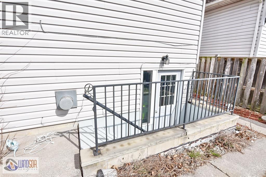 1003 Silverdale Unit# Upper, Windsor, Ontario  N9G 2R8 - Photo 15 - 26019046