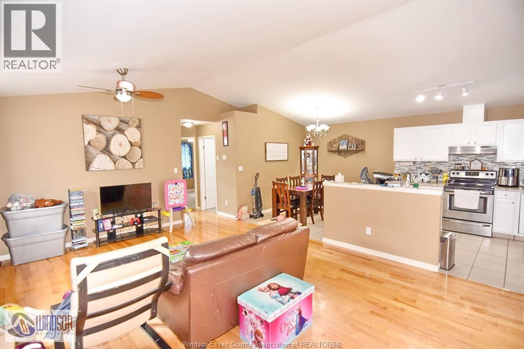 1003 Silverdale Unit# Upper, Windsor, Ontario  N9G 2R8 - Photo 22 - 26019046