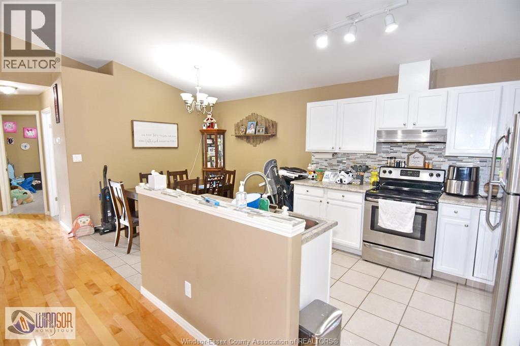 1003 Silverdale Unit# Upper, Windsor, Ontario  N9G 2R8 - Photo 25 - 26019046