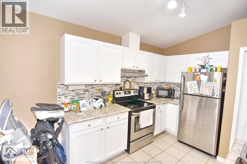 1003 Silverdale Unit# Upper, Windsor, Ontario  N9G 2R8 - Photo 27 - 26019046