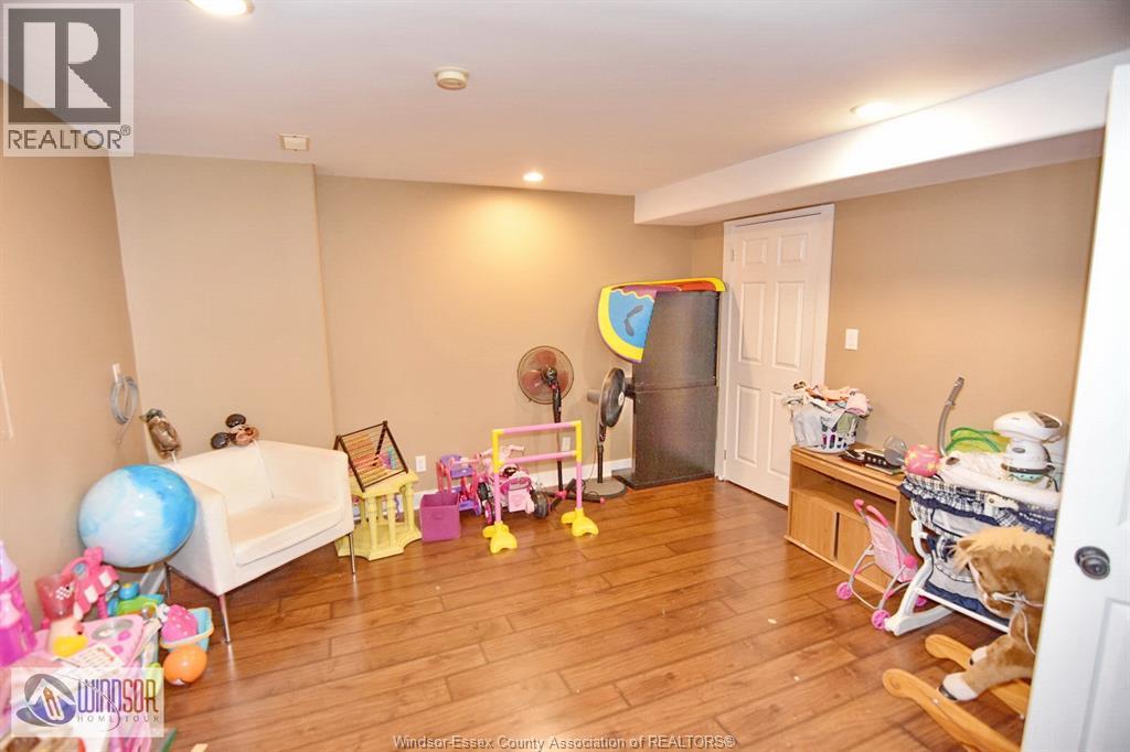 1003 Silverdale Unit# Upper, Windsor, Ontario  N9G 2R8 - Photo 36 - 26019046