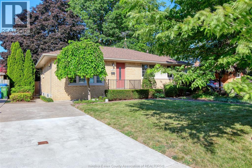 1233 Matthew Brady Boulevard, Windsor, Ontario  N8S 3K2 - Photo 3 - 26019036