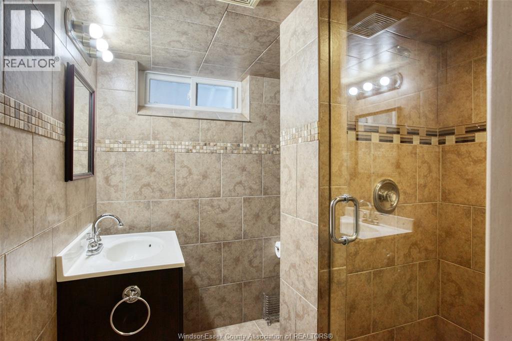 1233 Matthew Brady Boulevard, Windsor, Ontario  N8S 3K2 - Photo 37 - 26019036