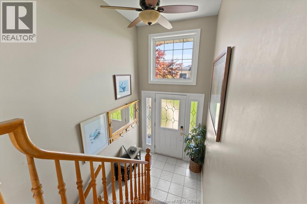 353 East Ruscom River Road, Lakeshore, Ontario  N0R 1S0 - Photo 4 - 26019055